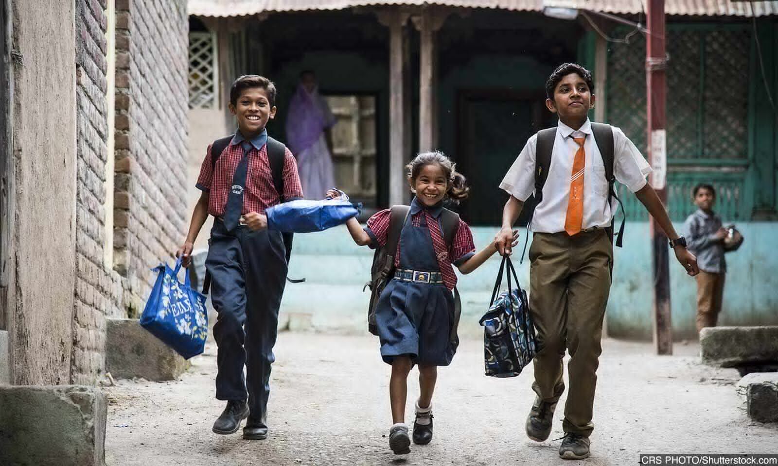 indian school uniforms in public schools for girls