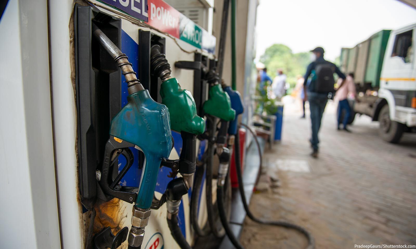 Fuel Prices Further Dent India’s Pandemic-Stressed Economy Fuel Prices Further Dent India’s Pandemic-Stressed Economy