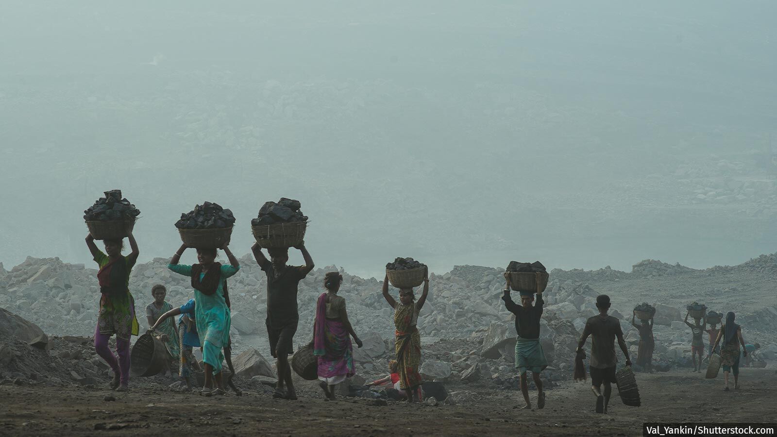What India’s Renewables Transition Must Ensure For 21 Mn Displaced Workers What India’s Renewables Transition Must Ensure For 21 Mn Displaced Workers