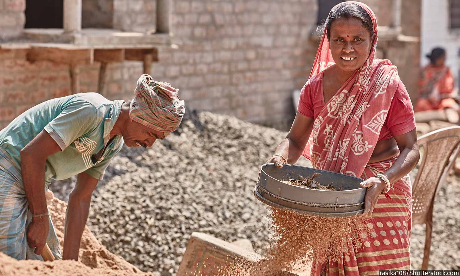 E-Shram Registration Should Ensure Social Security Entitlements For Workers, Say Experts E-Shram Registration Should Ensure Social Security Entitlements For Workers, Say Experts