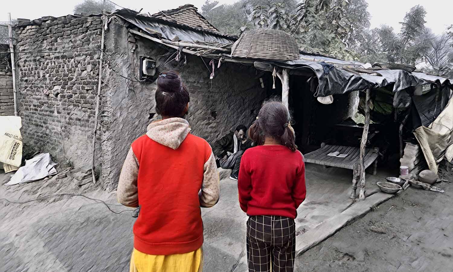Poverty, Lack of Safety Lead Families To Marry 2 In 5 Girls In UPs Lalitpur Before They Turn 18