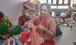 Indias Home-Based Women Workers Yet To Recover From The Pandemic