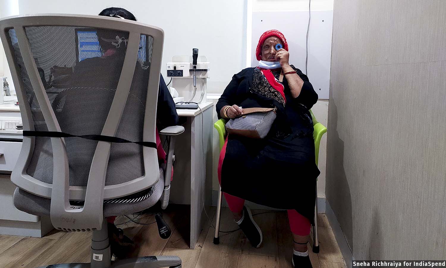 ‘Can I have blue eyes?’: An Acid Attack Survivor’s Journey To Regain Vision ‘Can I have blue eyes?’: An Acid Attack Survivor’s Journey To Regain Vision