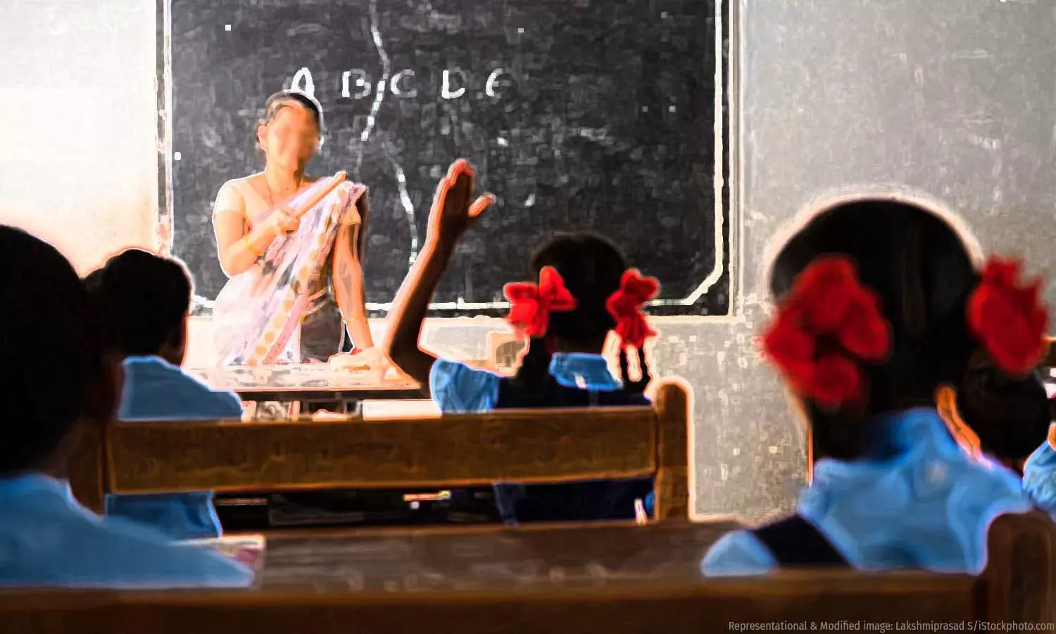 4,500 High School Teachers Did Not Clear Grade IX 4,500 High School Teachers Did Not Clear Grade IX