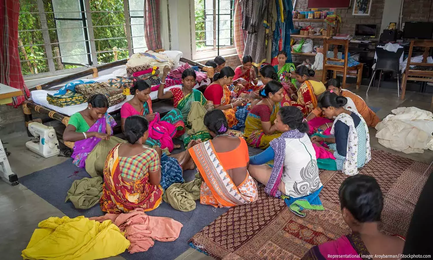 Workplace Maternity Benefits Elude 94% Working Indian Women Workplace Maternity Benefits Elude 94% Working Indian Women