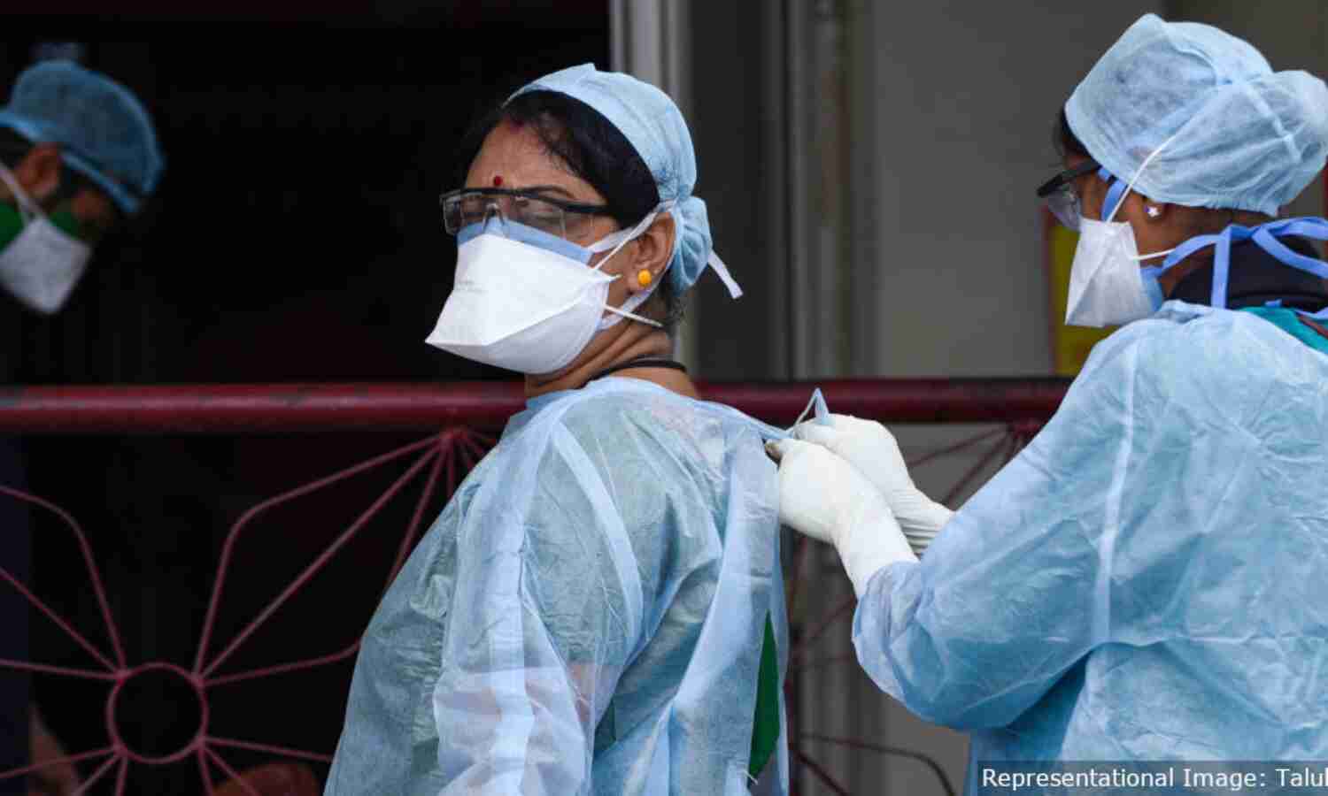 Masks will not be recommended for the public over fears there would be too  few for NHS staff