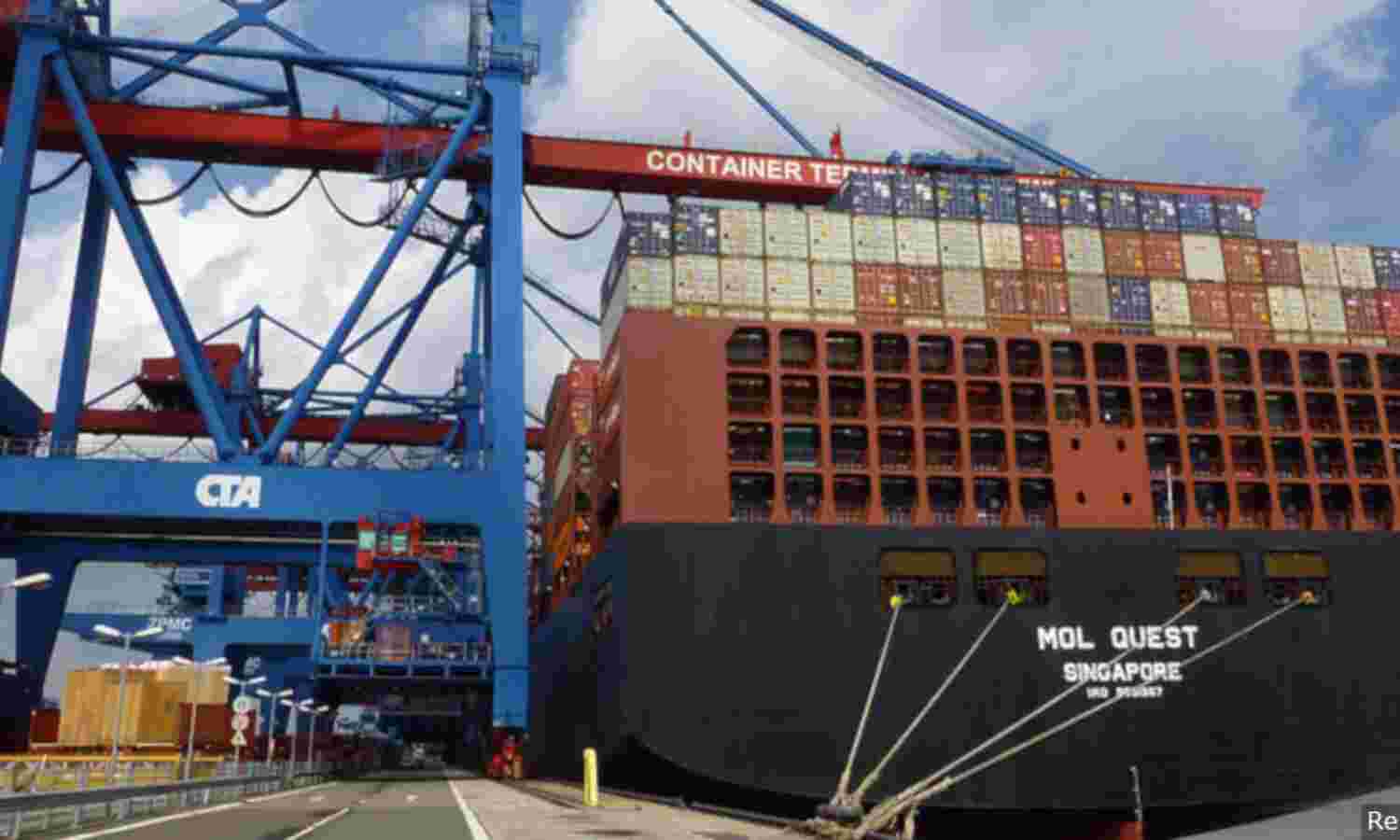 Infrastructure, Realty Trusts Can Now Set Up Business In SEZs, But Will This Increase Exports? Infrastructure, Realty Trusts Can Now Set Up Business In SEZs, But Will This Increase Exports?