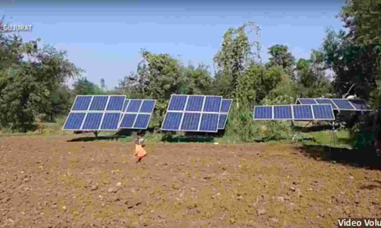 How Smaller, Decentralised Solutions Can Help India Meet Its Social-Development Goals