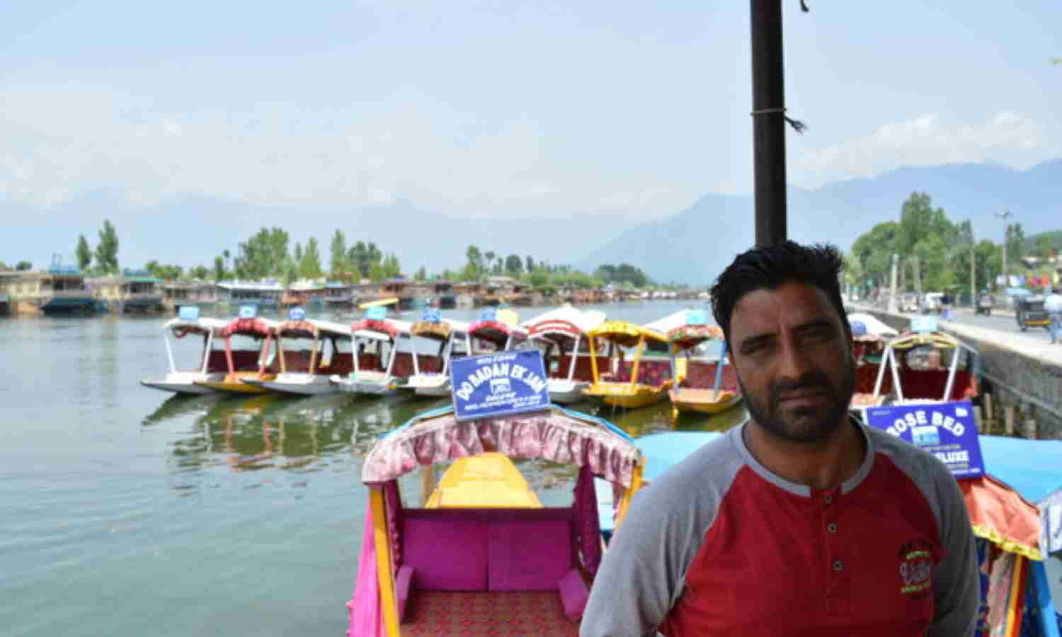 Thousands Lose Jobs, Wages As Restive Kashmir’s Tourism Economy Dwindles