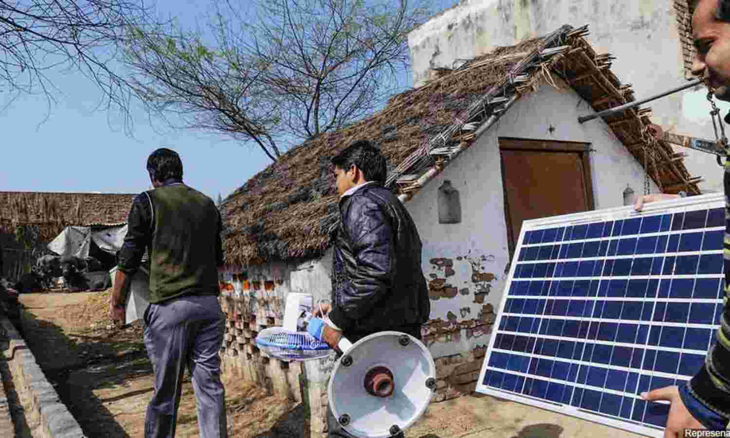 One Third Of UP Voters Polled Cite Power Cuts As Leading Election Issue