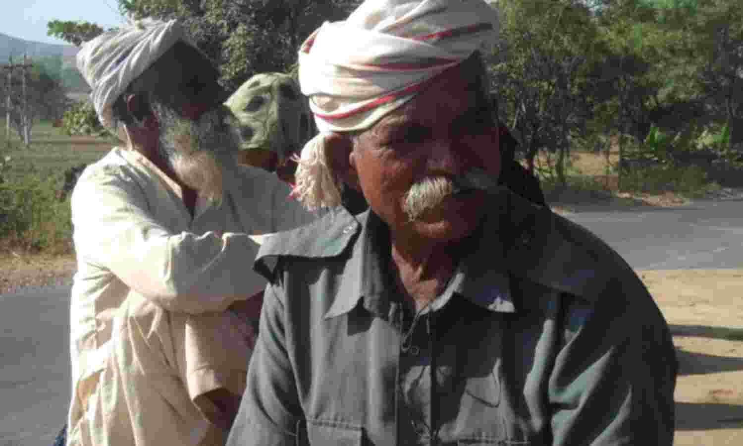 #Notebandi Frontlines: In Tribal Areas, Low Literacy, Cellphone Use, Few ATMs