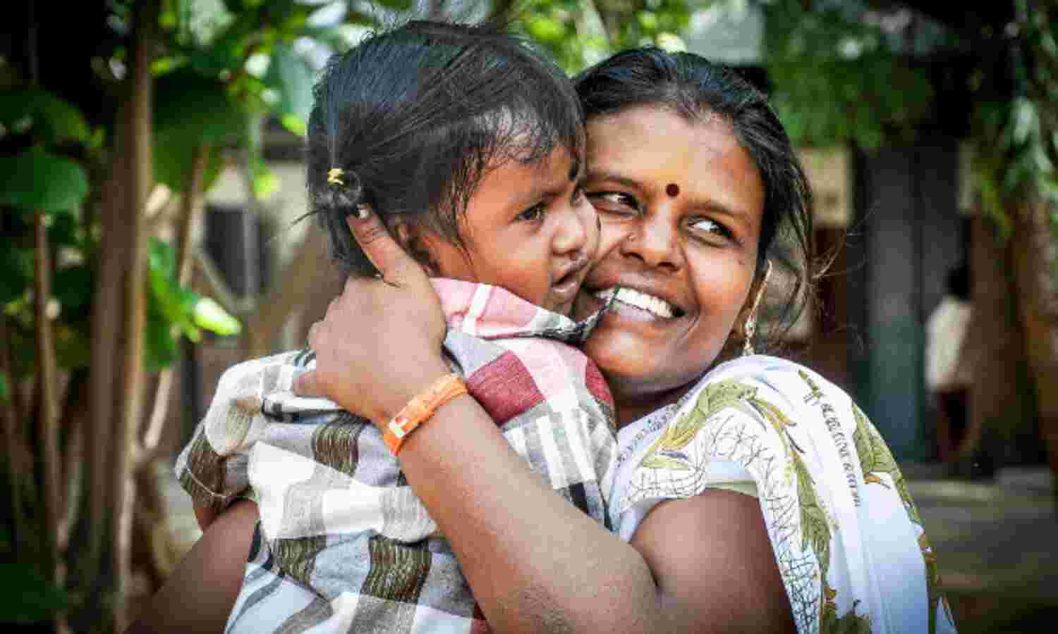 Extra Kilos Among Rural Poor Weighing India Down