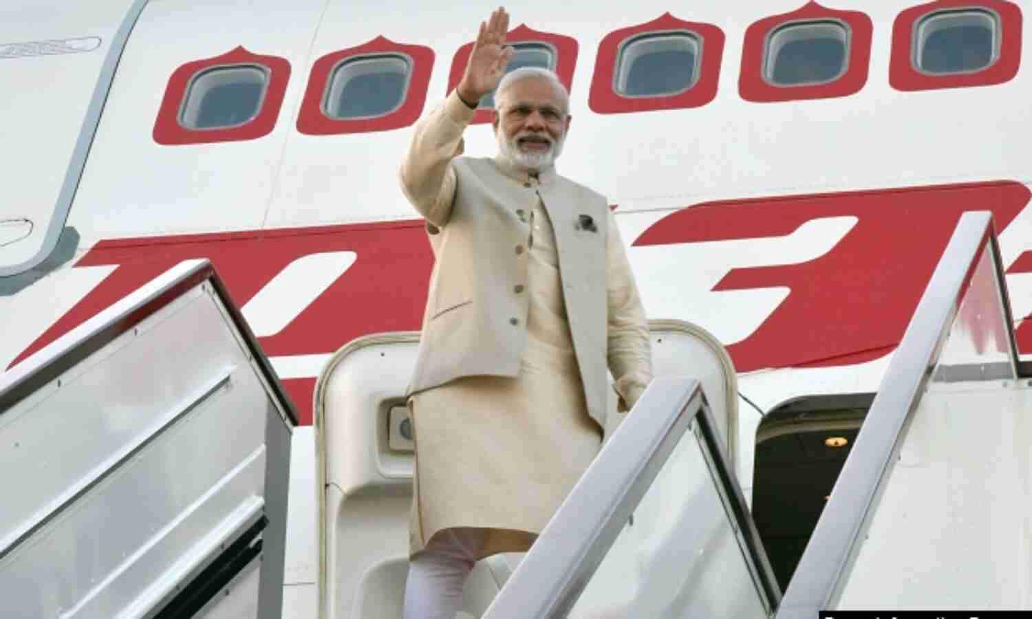 Modi Visits 38 Nations In 2 Years, Manmohan Visited 23