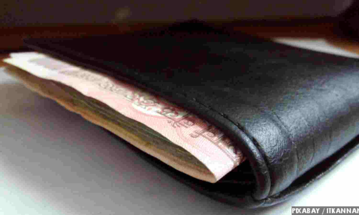 Maharashtra, Delhi Pay 53% Of Indias Income Tax