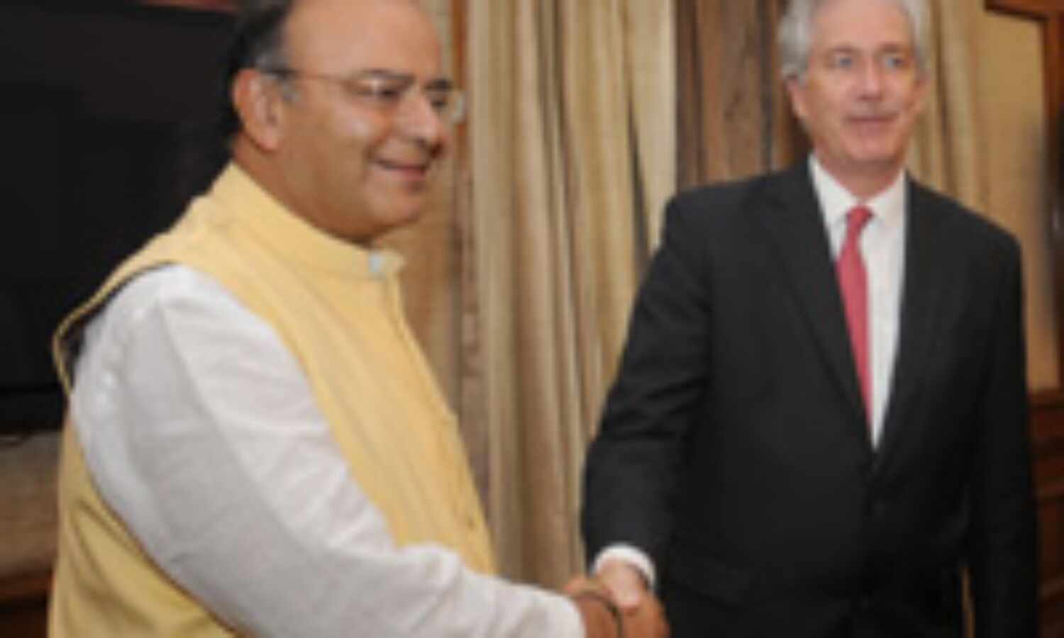 Jaitley’s Big Bet on Disinvestment