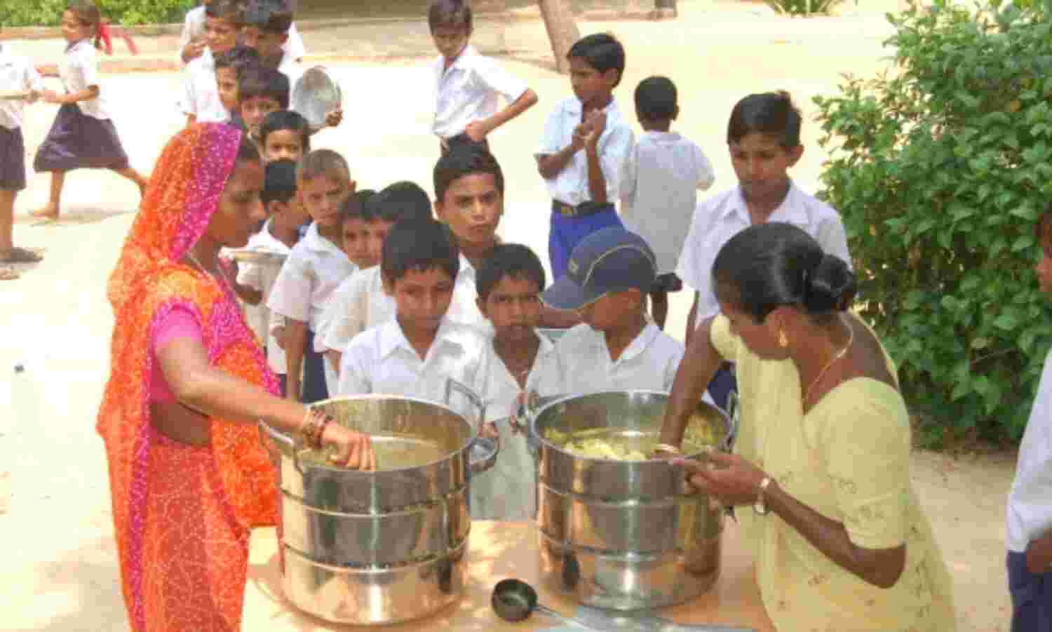 What’s Not Cooking In India’s Mid-Day Meal Programme