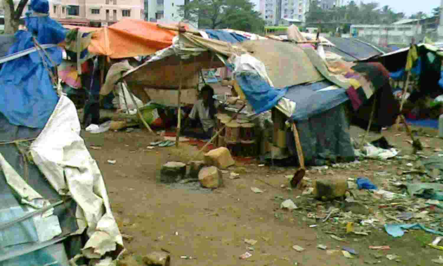How India’s Poorest Take Loans But Donate Liberally