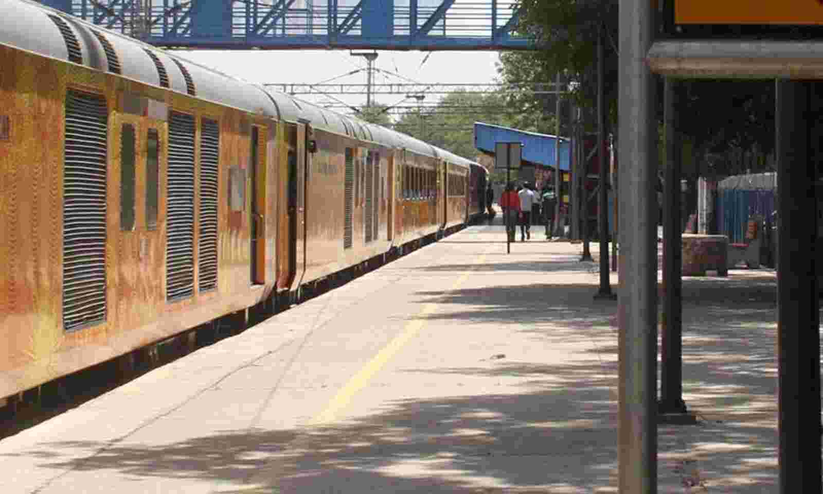 Indian desi train telegraph