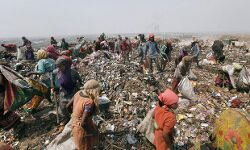 Why Ragpickers, Unrecognised And Unpaid, Are Critical For Waste Management In India