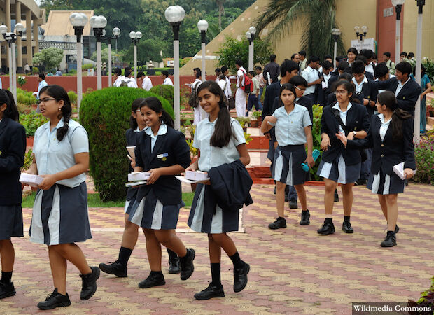 indian school uniforms in public schools for girls