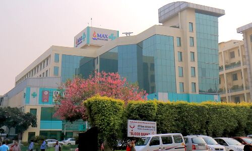 COVID Crisis: Private Hospitals Running Losses, Despite ‘High’ Prices COVID Crisis: Private Hospitals Running Losses, Despite ‘High’ Prices
