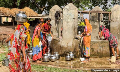 As India Fights COVID, 50% Households Share A Water Source, 41% Share Toilets As India Fights COVID, 50% Households Share A Water Source, 41% Share Toilets