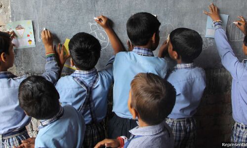 Despite Supreme Court Stricture, Schools In 5 States Asked 75% Children To Show Aadhaar