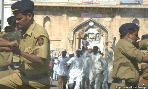 Every Second Indian Cop Thinks Muslims ‘Naturally Prone’ To Crime: Study Every Second Indian Cop Thinks Muslims ‘Naturally Prone’ To Crime: Study