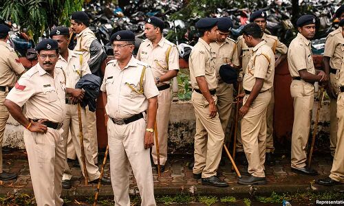 Every Third Indian Cop Thinks Mob Violence Over Cow Slaughter Is ‘Natural’: New Survey Every Third Indian Cop Thinks Mob Violence Over Cow Slaughter Is ‘Natural’: New Survey