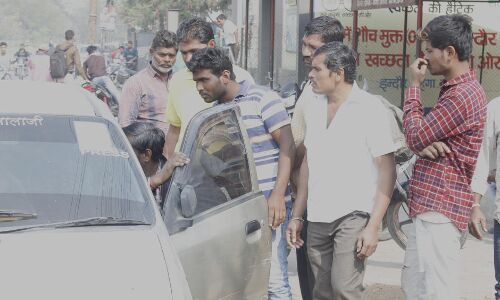 ‘Sahab, Kuch Kaam Milega Kya?’ Demonetisation, GST Effects Continue, Deepen Indore’s Jobs Crisis ‘Sahab, Kuch Kaam Milega Kya?’ Demonetisation, GST Effects Continue, Deepen Indore’s Jobs Crisis