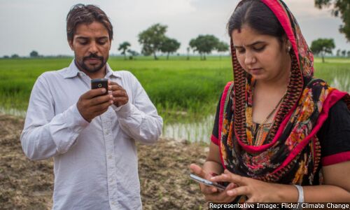 Wide Gender Gap In Mobile Phone Access Is Hurting India’s Women Wide Gender Gap In Mobile Phone Access Is Hurting India’s Women
