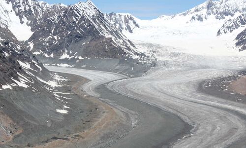 In The Himalayas, Living The Crisis That The IPCC Report Warns Of In The Himalayas, Living The Crisis That The IPCC Report Warns Of