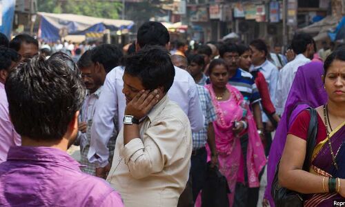 Hindi Added 100Mn Speakers In A Decade; Kashmiri 2nd Fast Growing Language Hindi Added 100Mn Speakers In A Decade; Kashmiri 2nd Fast Growing Language