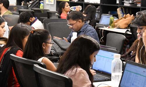 Wide Gender Pay Gap For Similarly Qualified Indian Women And Men