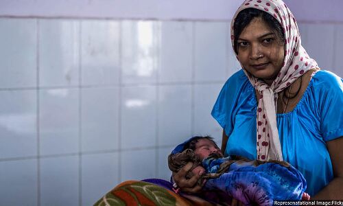 More Younger, Educated Indian Women Giving Birth At Unsafe Intervals More Younger, Educated Indian Women Giving Birth At Unsafe Intervals