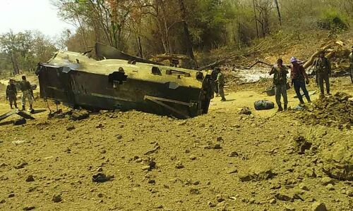 Maoists Kill 9 CRPF Soldiers, Inflicting A 9-Year Death Toll Twice That In J&K Maoists Kill 9 CRPF Soldiers, Inflicting A 9-Year Death Toll Twice That In J&K