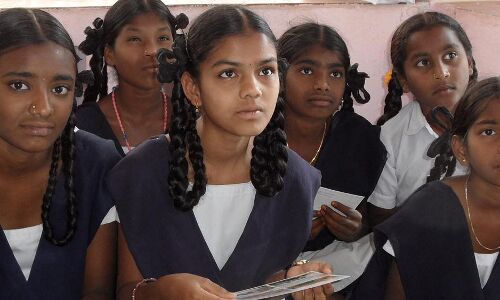 Weak Emotional Attitudes, Low Parental Aspirations Behind Teenage Dropouts: Andhra Study Weak Emotional Attitudes, Low Parental Aspirations Behind Teenage Dropouts: Andhra Study