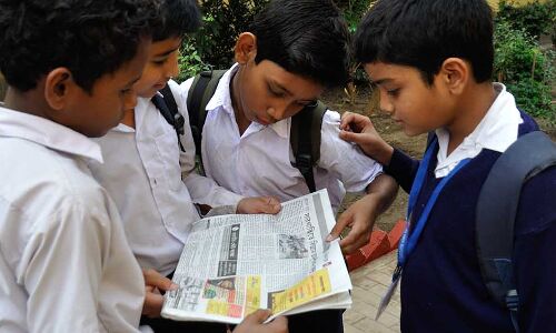 In Decade To 2015-16, Exposure To Media Fell For Those Who Spent More Years In School In Decade To 2015-16, Exposure To Media Fell For Those Who Spent More Years In School