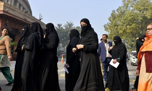 5 Laws That Women Need As Urgently As Ban On Triple Talaq 5 Laws That Women Need As Urgently As Ban On Triple Talaq
