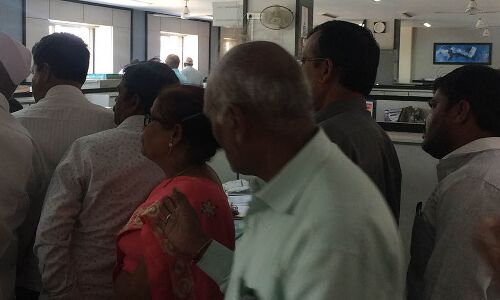 First Demonetisation, Then Loan Waiver: Main Bank For Onion Farmers In Crisis First Demonetisation, Then Loan Waiver: Main Bank For Onion Farmers In Crisis