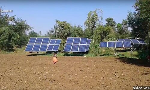 How Smaller, Decentralised Solutions Can Help India Meet Its Social-Development Goals How Smaller, Decentralised Solutions Can Help India Meet Its Social-Development Goals