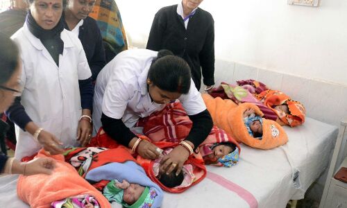 #WorldImmunisationWeek: Gujarat Holds One of India’s Worst Immunisation Records #WorldImmunisationWeek: Gujarat Holds One of India’s Worst Immunisation Records