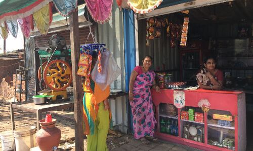 #Notebandi Frontlines: Small Stores Struggle To Survive, But Many Support Modi #Notebandi Frontlines: Small Stores Struggle To Survive, But Many Support Modi