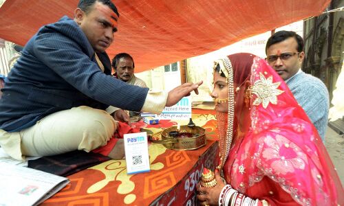 2016: The Year Cashless Payments Trended Upwards