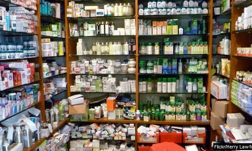 321 Medical Stores For Poor In 8 Years. Govt Promises 3,000 In 8 Months 321 Medical Stores For Poor In 8 Years. Govt Promises 3,000 In 8 Months