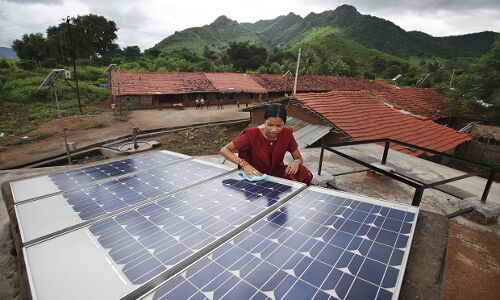 US, India Feud Over Solar Rules, China Corners Market