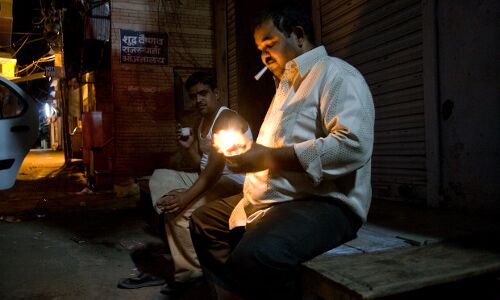 Stealthily, Smoke Kills 1 in 8 Indians Stealthily, Smoke Kills 1 in 8 Indians