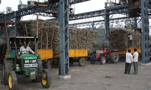 Debt-laden Maharashtra To Spend Its Way Out of Farm Crisis Debt-laden Maharashtra To Spend Its Way Out of Farm Crisis