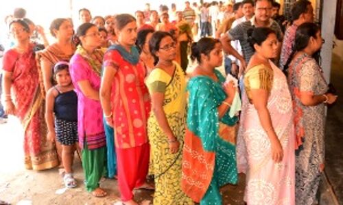Women Outvoted Men in 16 States/UTs Women Outvoted Men in 16 States/UTs