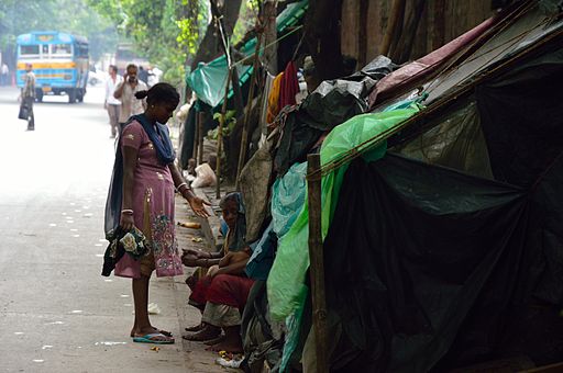 Homeless_People_-_Strand_Road_-_Kolkata_2012-09-22_0335